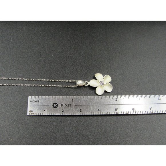 16 Inch Sterling Silver Cute Cubic Zirconia Flower Pendant Necklace - Picture 5 of 6